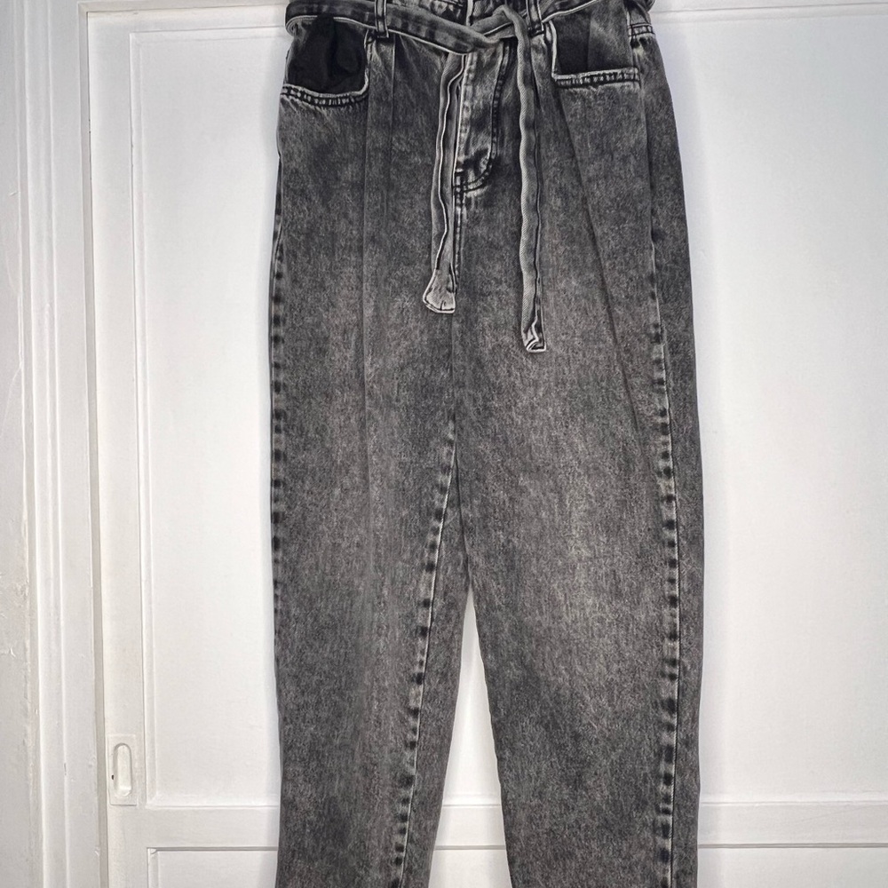 We The Free Gray Straight Leg Pants